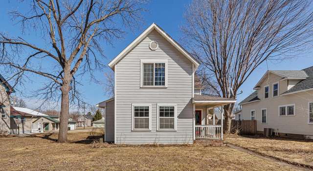 Photo of 107 N 5th St, Henderson, MN 56044