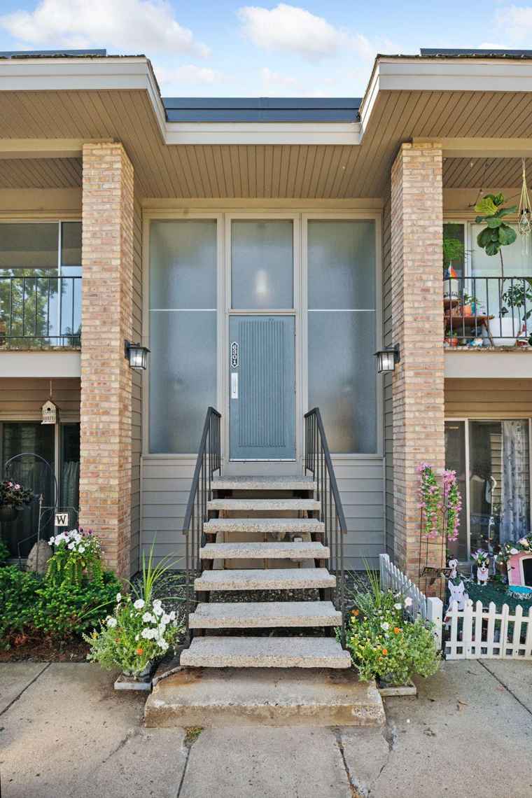 Photo of 6301 Colony Way Unit 2A Edina, MN 55435