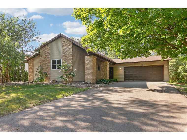 Photo of 10245 32nd Ave N Plymouth, MN 55441