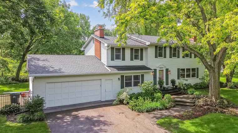 Photo of 15325 Holdridge Dr E Minnetonka, MN 55391