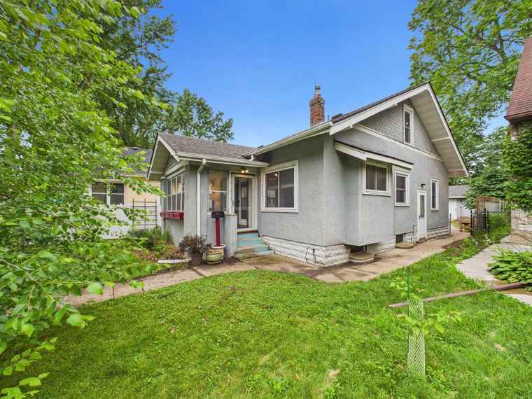 Photo of 4224 Snelling Ave Minneapolis, MN 55406