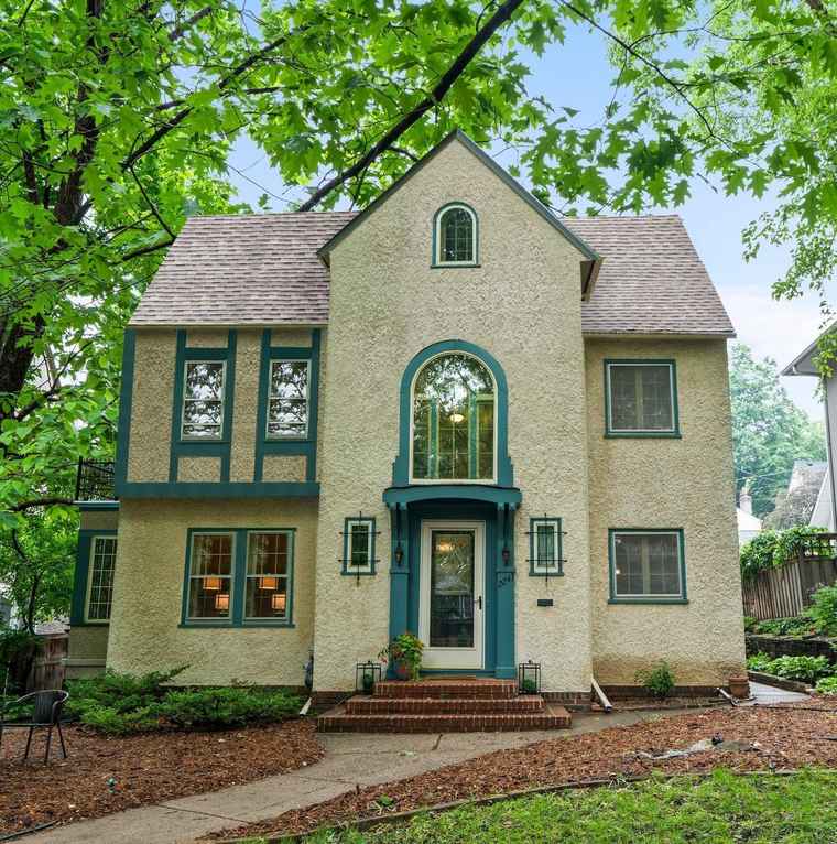 Photo of 2243 Sargent Ave Saint Paul, MN 55105