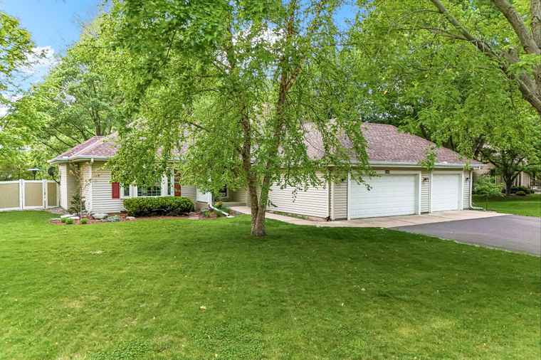 Photo of 205 Forestview Ln N Plymouth, MN 55441