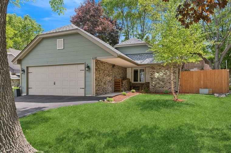 Photo of 6141 Concord Hill Ln Minnetonka, MN 55345