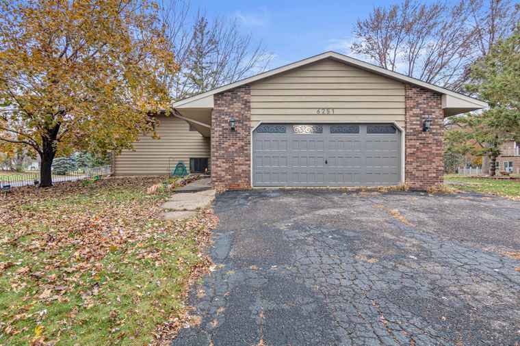 Photo of 6251 Meadowlark Ln N Maple Grove, MN 55369