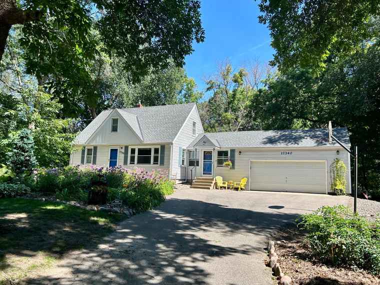 Photo of 17340 9th Ave N Plymouth, MN 55447
