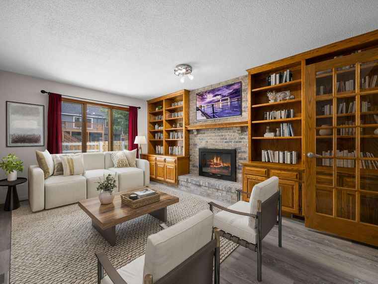 Photo of 1227 Flicker Cir Eagan, MN 55123