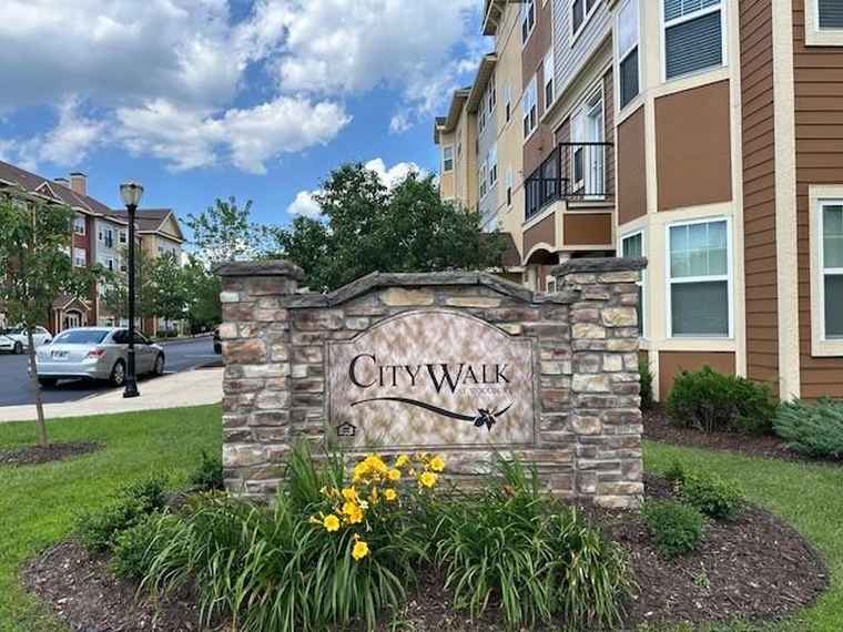 Photo of 10035 City Walk Dr #103 Woodbury, MN 55129