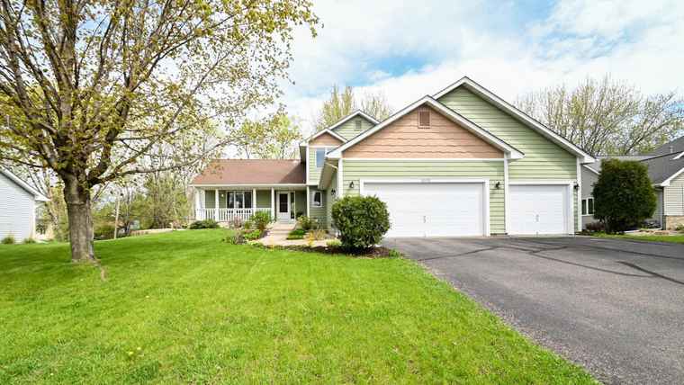 Photo of 18140 82nd Pl N Maple Grove, MN 55311