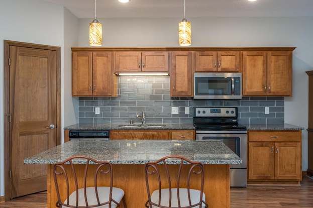 100 Castle Pines Dr Mankato MN 56001 MLS# 6511751 Redfin 100 Castle Pines Dr Mankato MN 56001 MLS# 6511751 Redfin