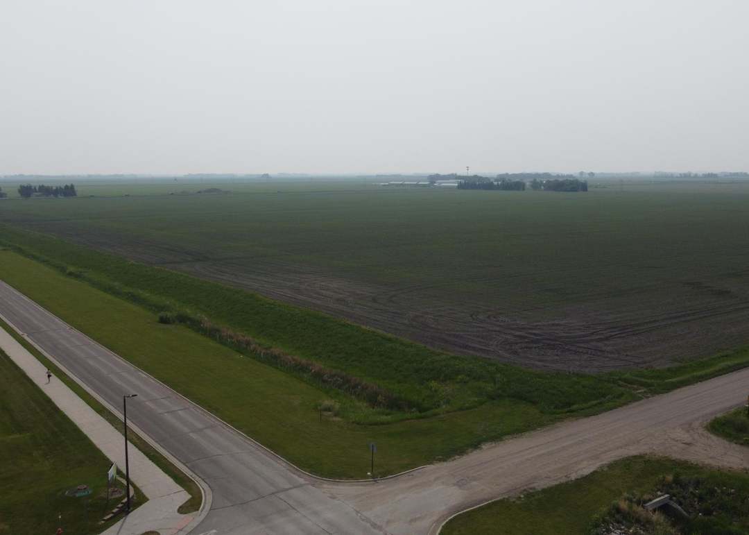 NA NA, Moorhead, MN 56560