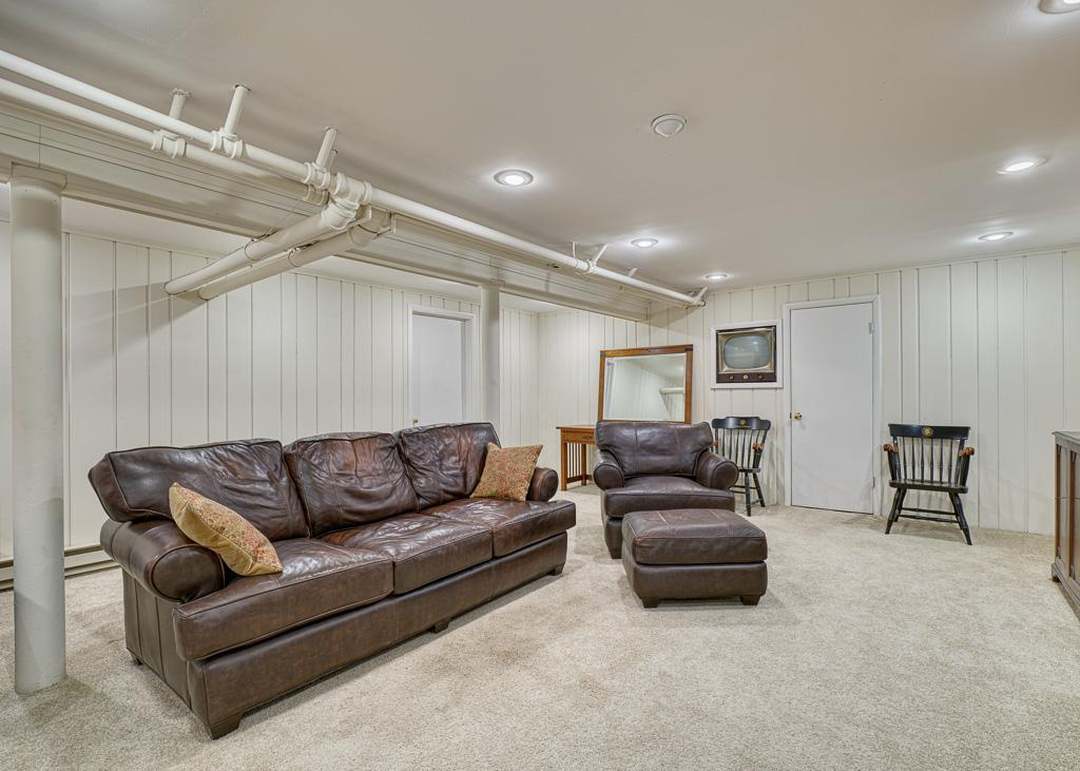 760 Linwood Ave, Saint Paul, MN 55105