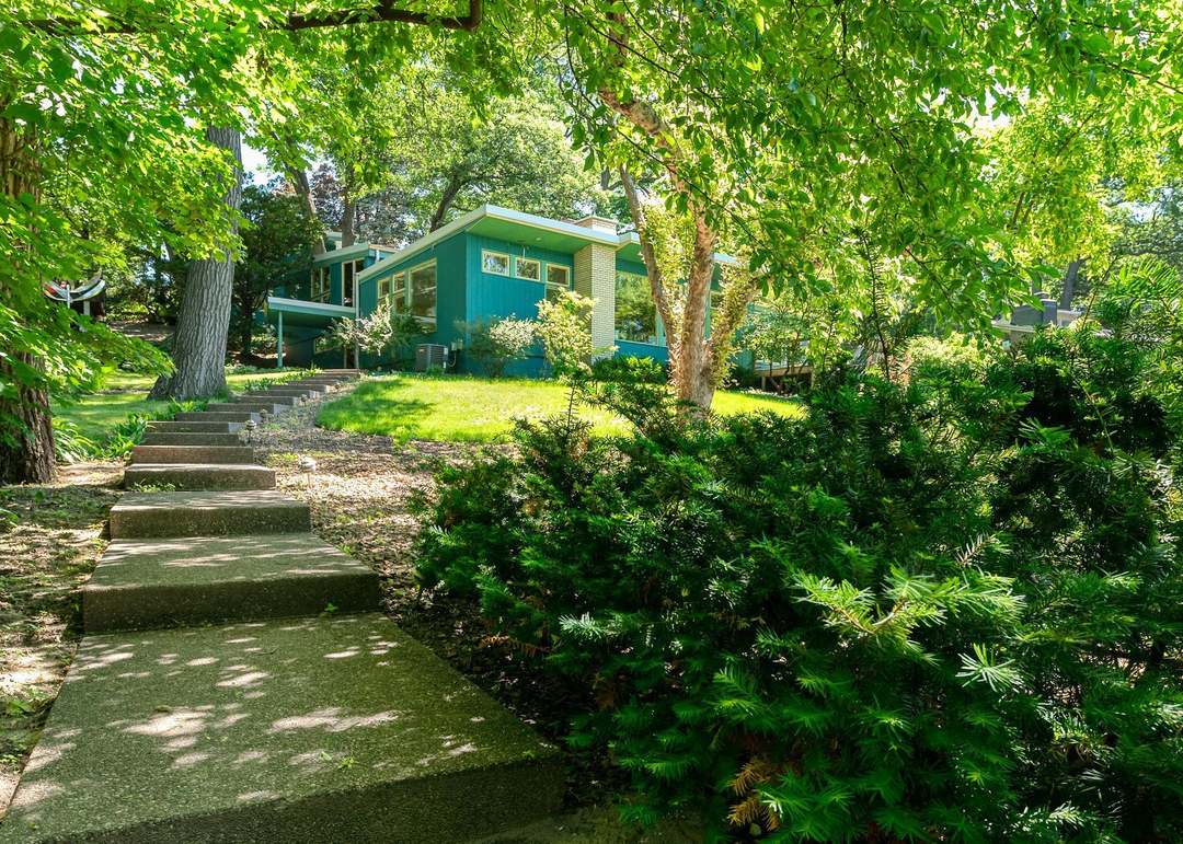 316 Stonebridge Blvd, Saint Paul, MN 55105 | Redfin