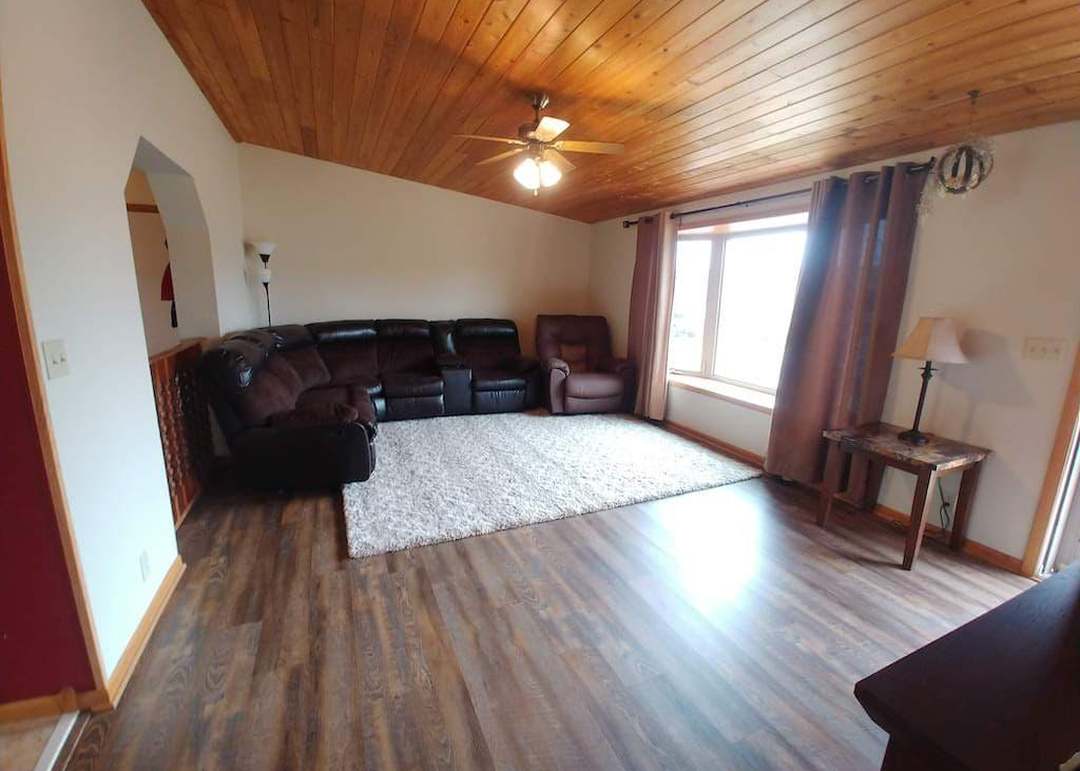 534 Morningside Ave, Paynesville, MN 56362