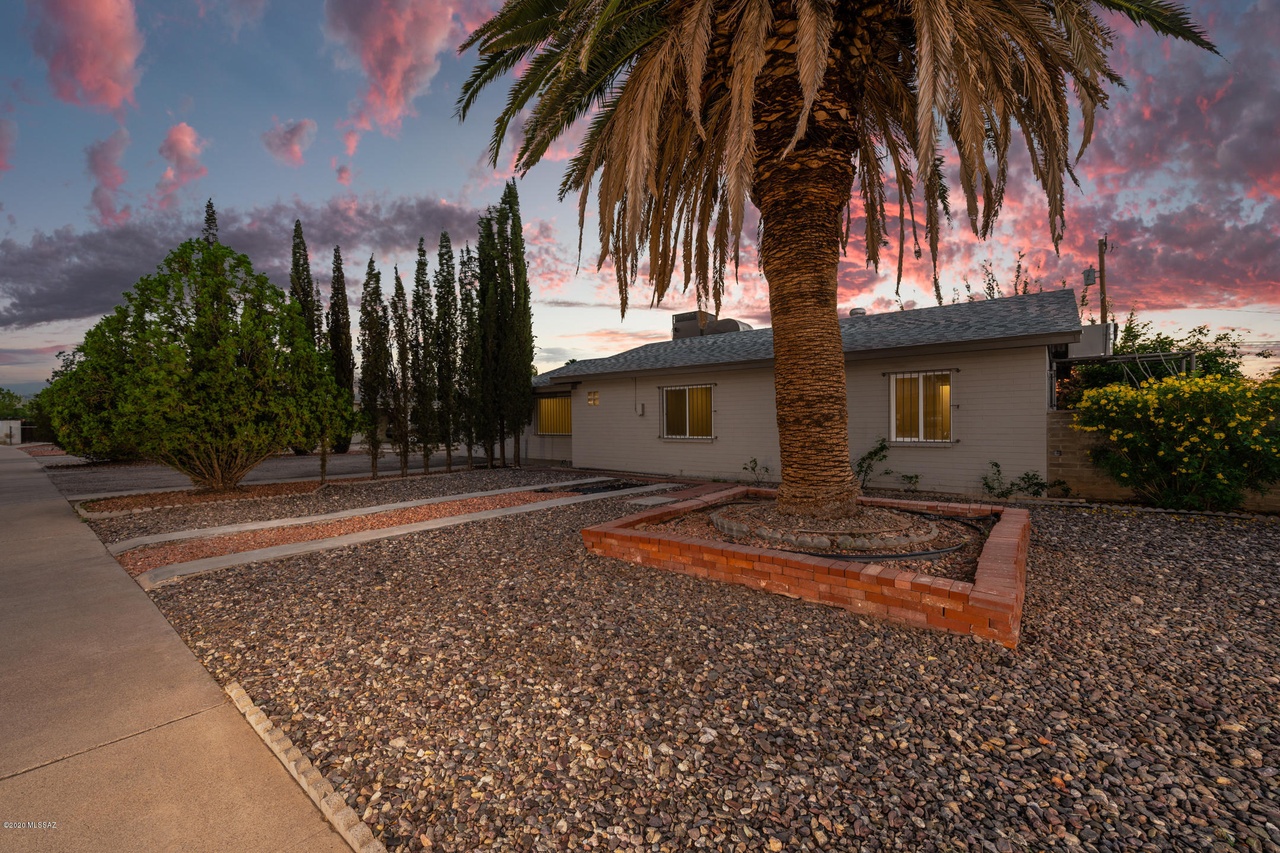 702 S Erin Ave, Tucson, AZ 85711 | MLS# 22024017 | Redfin