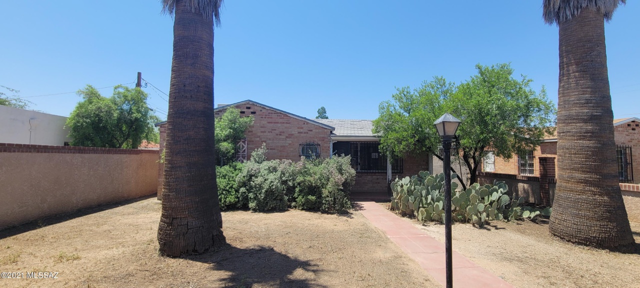 homes for sale sam hughes neighborhood tucson az