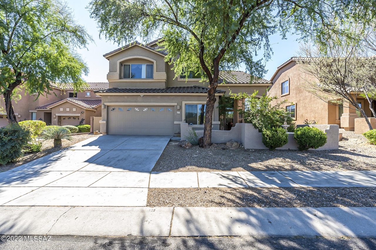 633 W Sonatina Ln, Oro Valley, AZ 85737