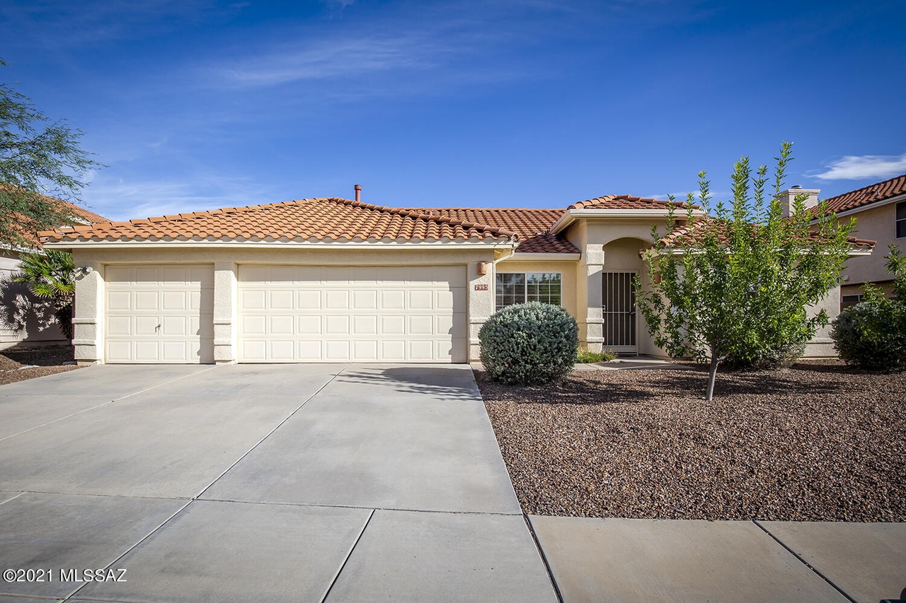 7995 E Maggie Ct, Tucson, AZ 85715 | MLS# 22126509 | Redfin