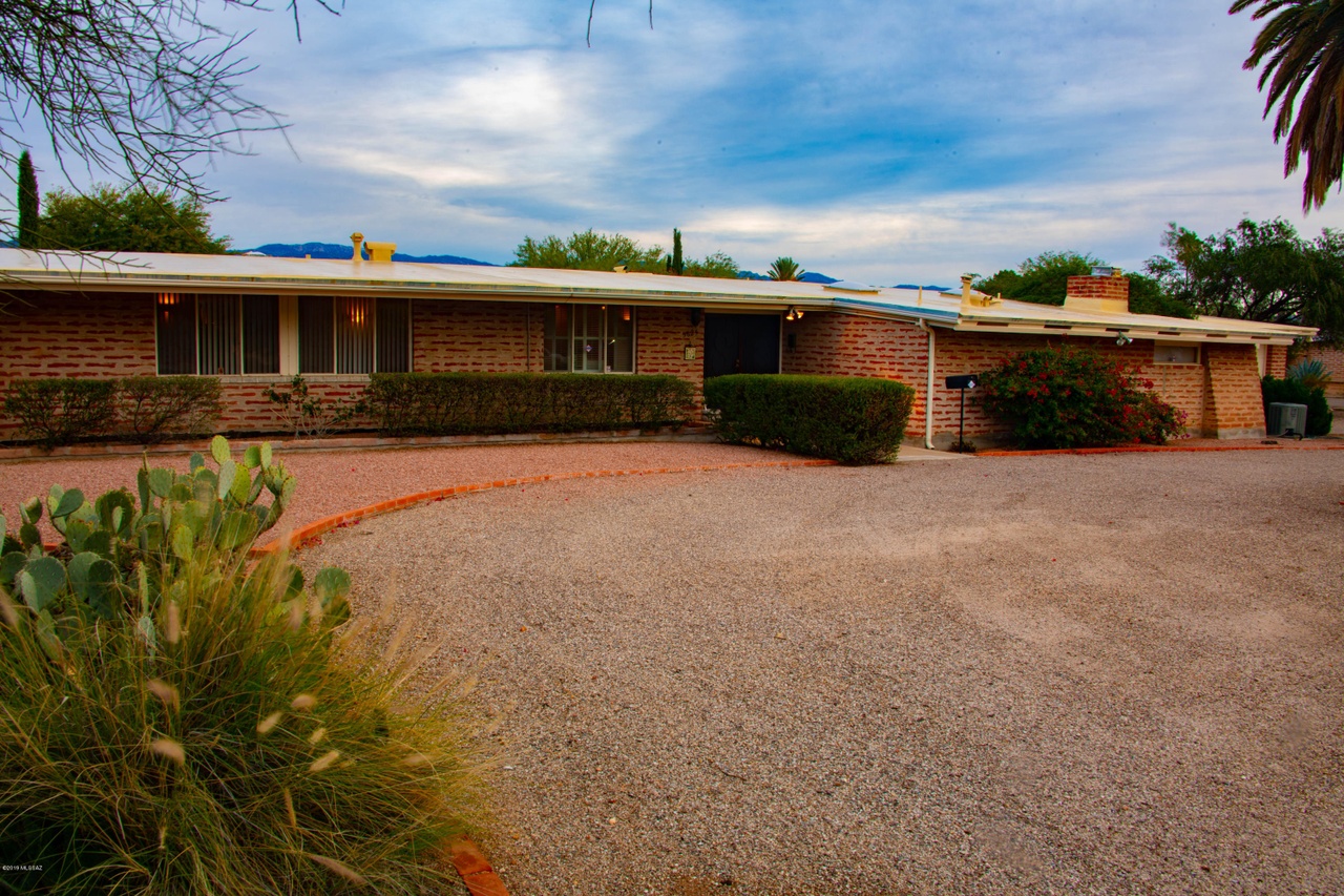 5625 E 8th St, Tucson, AZ 85711 | MLS# 21931529 | Redfin