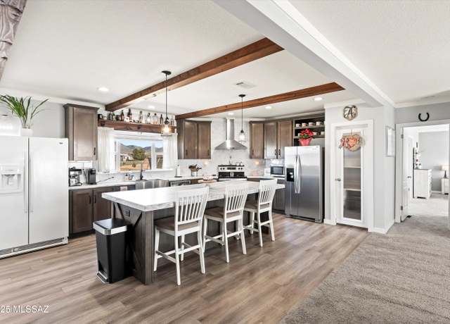 Property at 22725 E Whetstone Ranch Dr, Elgin, AZ 85611, 4 beds, 2 baths