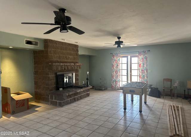 Property at 4351 W Goret Rd, Tucson, AZ 85745, 3 beds, 2.5 baths
