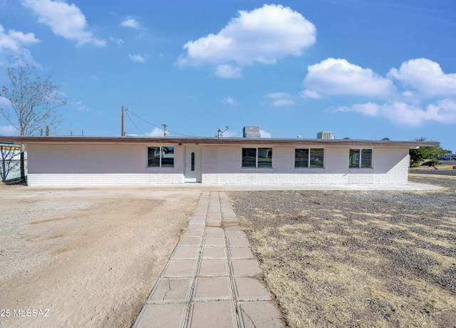 Property at 329 S Ave A, San Manuel, AZ 85631, 3 beds, 2.5 baths