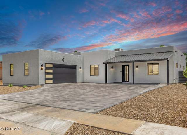 Property at 9042 E Maple Leaf Dr, Tucson, AZ 85710, 4 beds, 3 baths