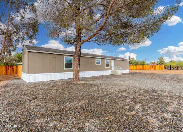 Property at 12650 N Hester Dr, Marana, AZ 85653, 3 beds, 2 baths