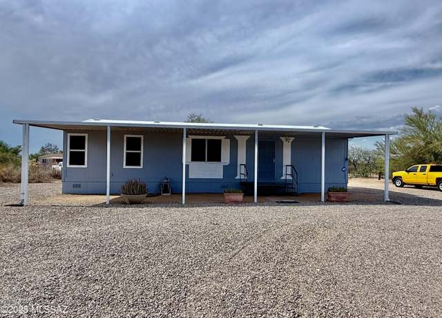 Property at 7855 N Prorodeo Rd, Tucson, AZ 85743, 3 beds, 2 baths
