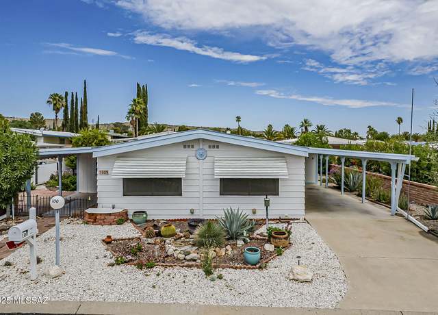 Property at 100 W Pinon Dr, Green Valley, AZ 85614, 2 beds, 2 baths