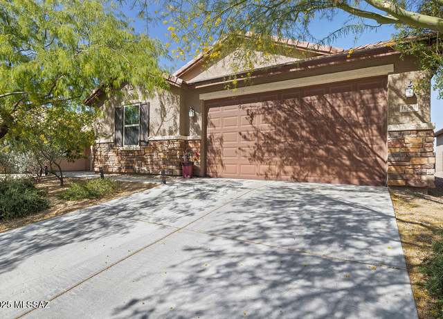Property at 11560 W Boll Bloom Dr, Marana, AZ 85653, 3 beds, 2 baths