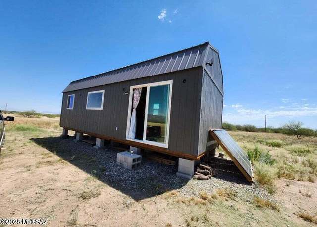 Property at 805 W Knox St, Pearce, AZ 85625, 1 bed, 1 bath