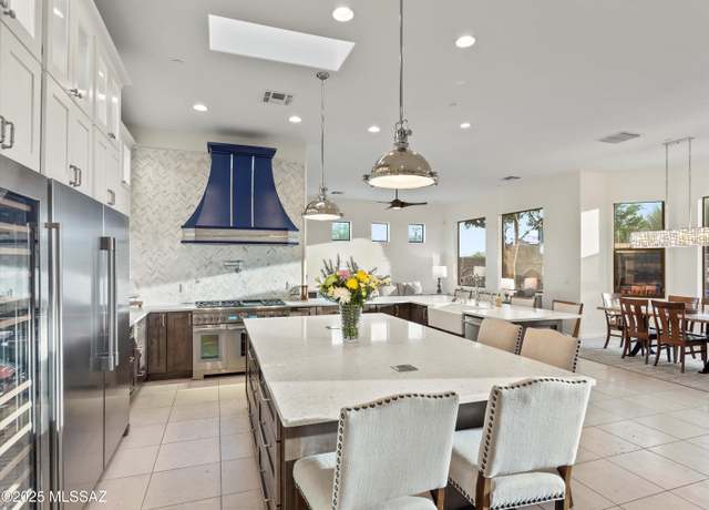 Property at 12597 N Red Eagle Dr, Oro Valley, AZ 85755, 4 beds, 3.5 baths