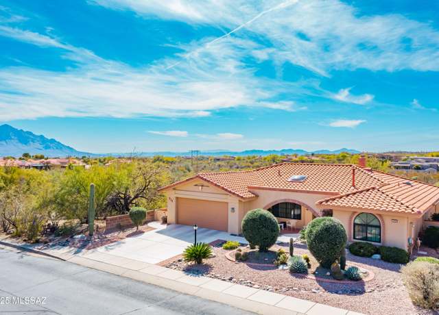 Property at 838 E Desert Glen Dr, Oro Valley, AZ 85755, 2 beds, 2 baths