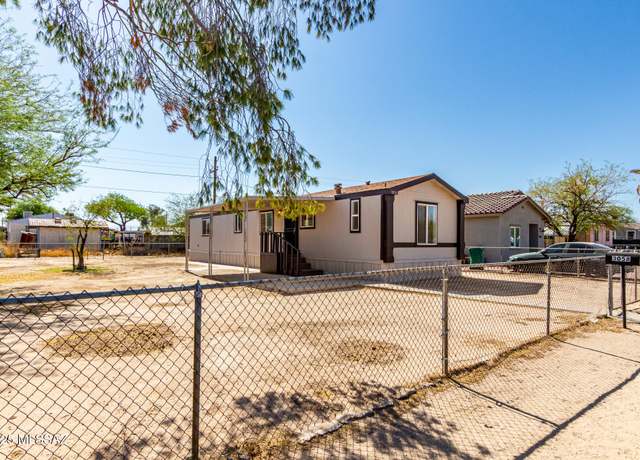 Property at 3058 W Emerald Cir, Tucson, AZ 85705, 3 beds, 2 baths