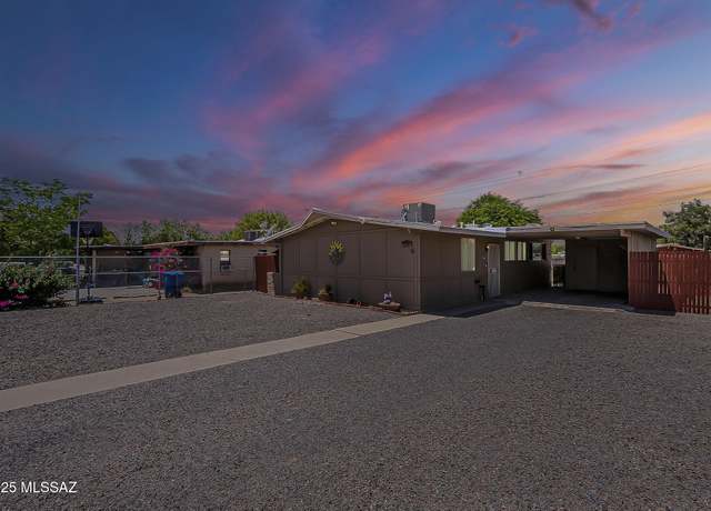 Property at 3621 E 27th St, Tucson, AZ 85713, 3 beds, 2 baths