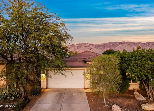 Property at 15032 N Twin Lakes Dr, Tucson, AZ 85739, 3 beds, 2.5 baths
