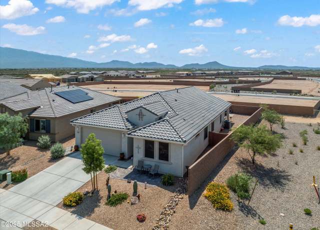Property at 8164 S Expedition Dr, Tucson, AZ 85747, 3 beds, 3 baths