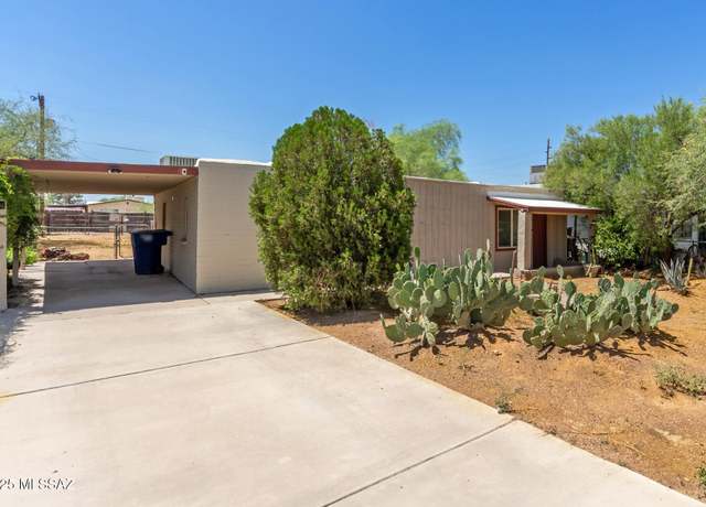 Property at 820 E 32nd St, Tucson, AZ 85713, 3 beds, 2 baths