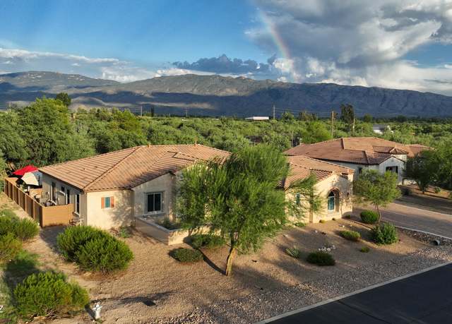 Property at 2542 N Woods End Pl, Tucson, AZ 85749, 4 beds, 2.5 baths