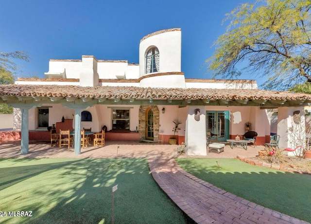 Property at 1125 E Seneca St, Tucson, AZ 85719, 5 beds, 4.5 baths