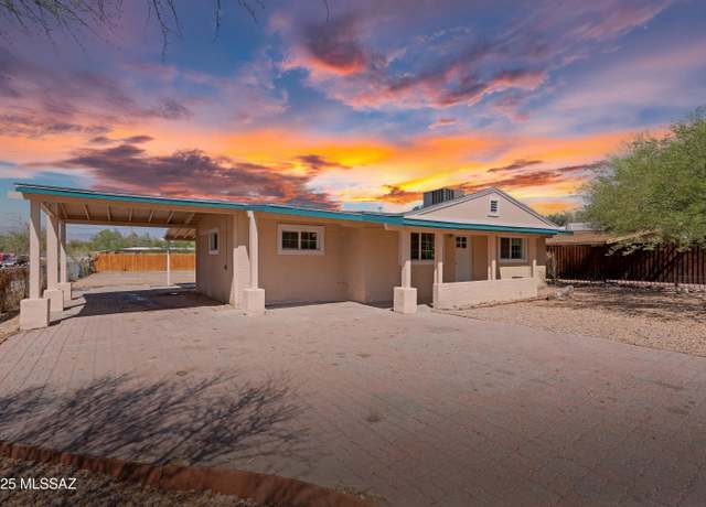 Property at 706 N Silverbell Rd, Tucson, AZ 85745, 3 beds, 2 baths
