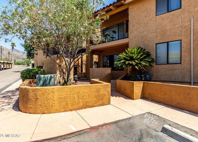Property at 8271 N Oracle Rd #146, Tucson, AZ 85704, 2 beds, 1 bath