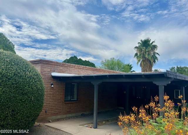Property at 150 E Verde Vis, Green Valley, AZ 85614, 3 beds, 2 baths