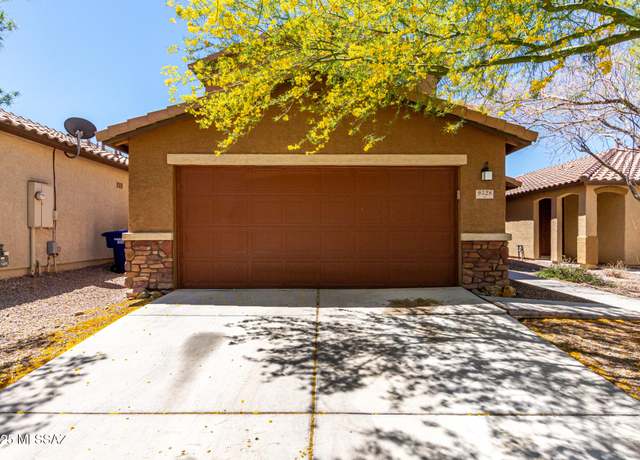 Property at 9528 S Desert Fauna Loop, Tucson, AZ 85747, 4 beds, 3 baths