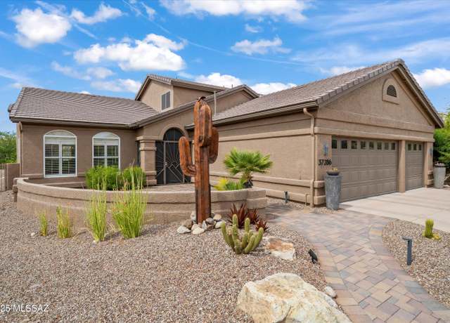 Property at 37286 S Copper Ridge Ct, Tucson, AZ 85739, 4 beds, 3 baths