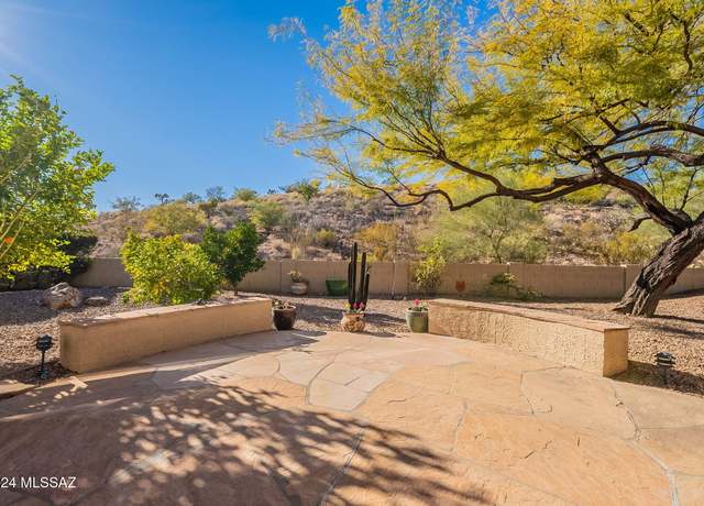 Property at 38996 S Moonwood Dr, Saddlebrooke, AZ 85739, 3 beds, 2.5 baths