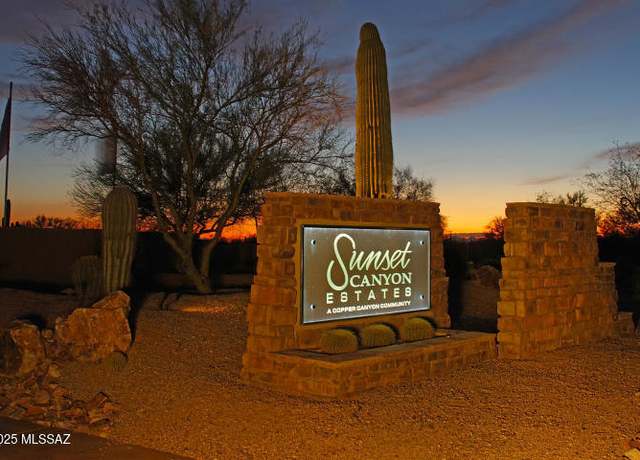 Property at 11840 N Mesquite Sunset Pl, Oro Valley, AZ 85742, 3 beds, 3.5 baths