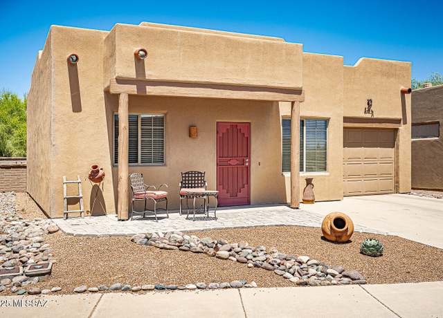 Property at 1012 W Via Del Placio, Green Valley, AZ 85614, 2 beds, 1 bath