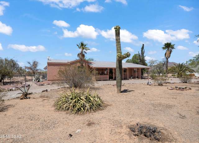 Property at 11960 W Ranchito Verde, Tucson, AZ 85743, 4 beds, 2 baths